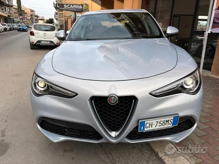 Alfa Romeo Stelvio 2021 photo 2