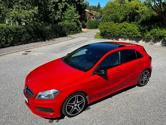 Mercedes-Benz A 180 2015 photo 3