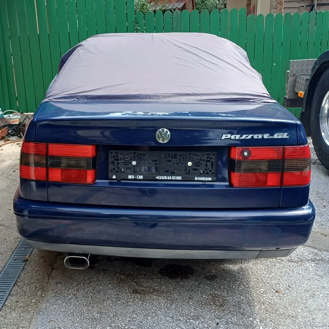 Volkswagen Passat 1994 photo 2