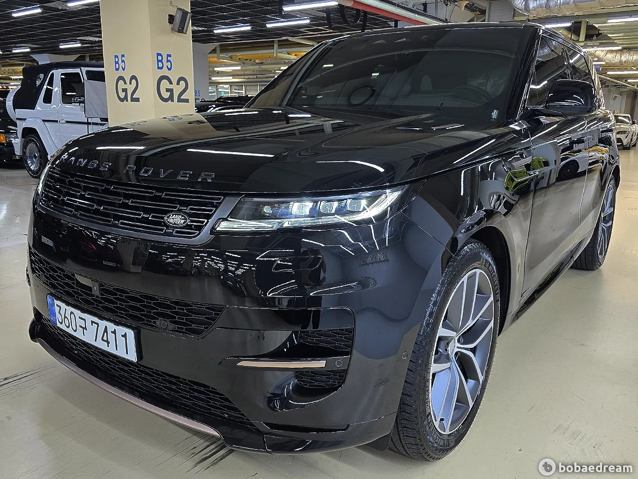 Land Rover Range Rover Sport 2025 photo 2