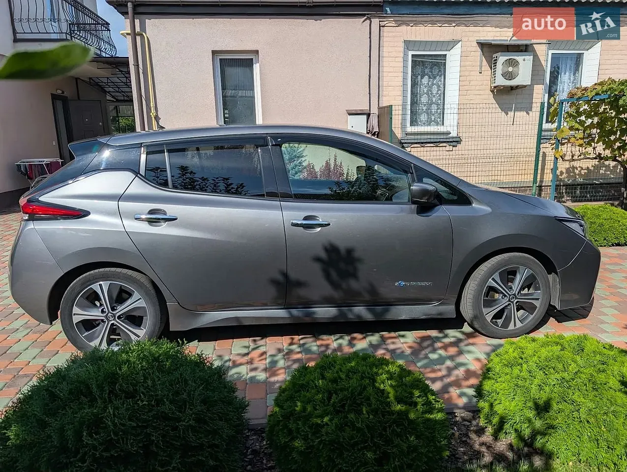 Nissan Leaf 2019 photo 3
