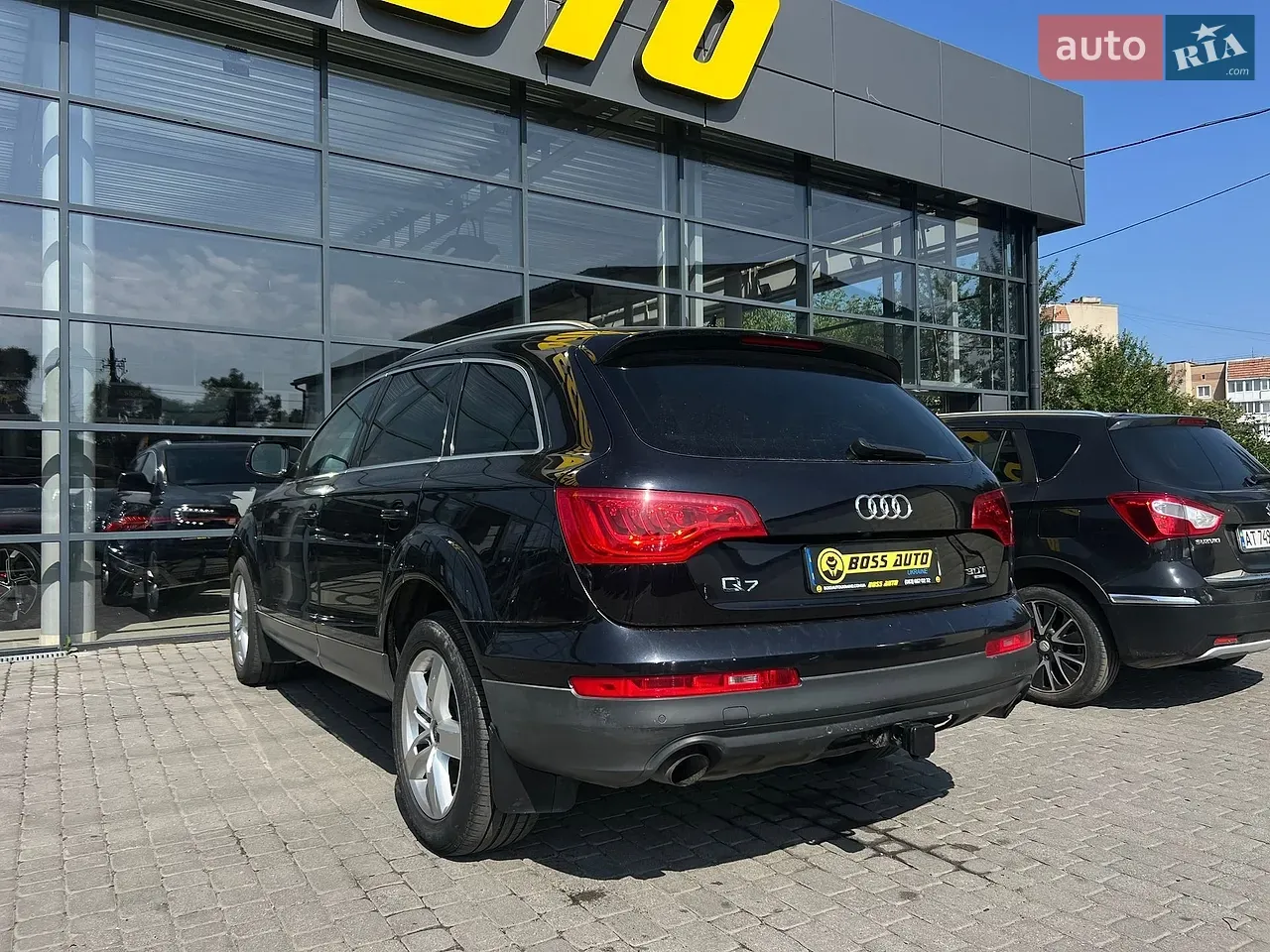 Audi Q7 2010 photo 5
