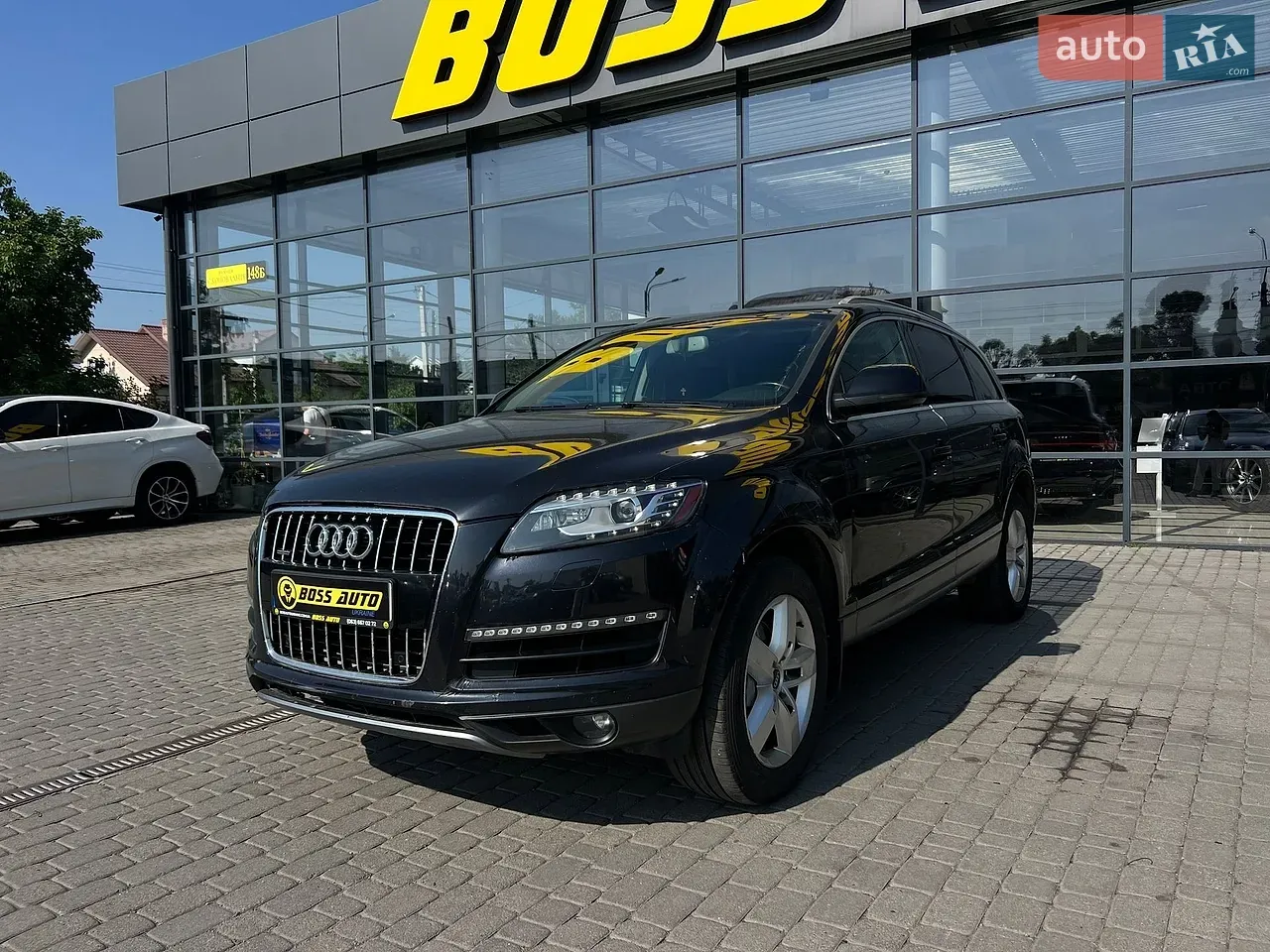Audi Q7 2010 photo 3