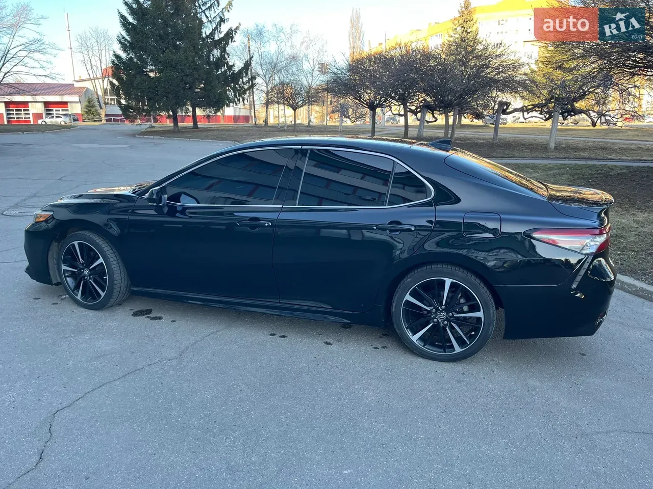 Toyota Camry 2017 photo 2