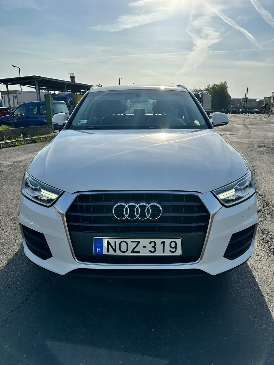 Audi Q3 2016 photo 2