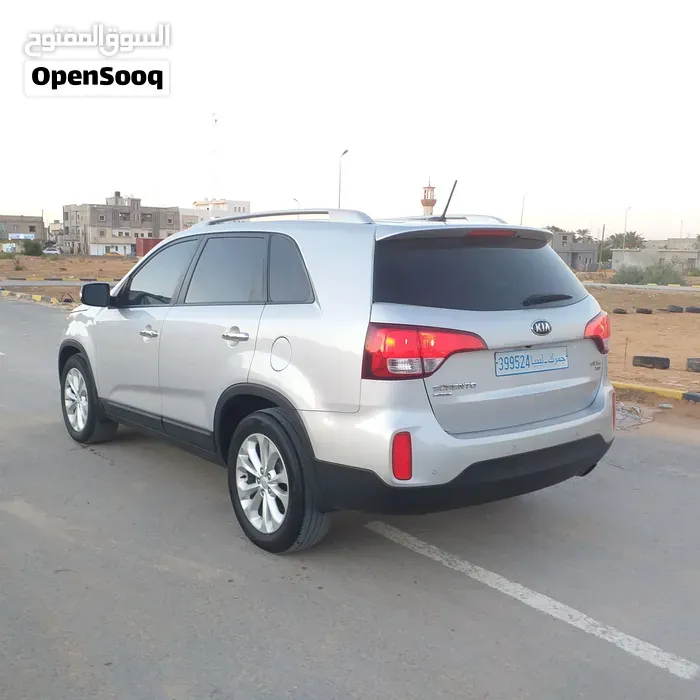 Kia Sorento 2015 photo 2