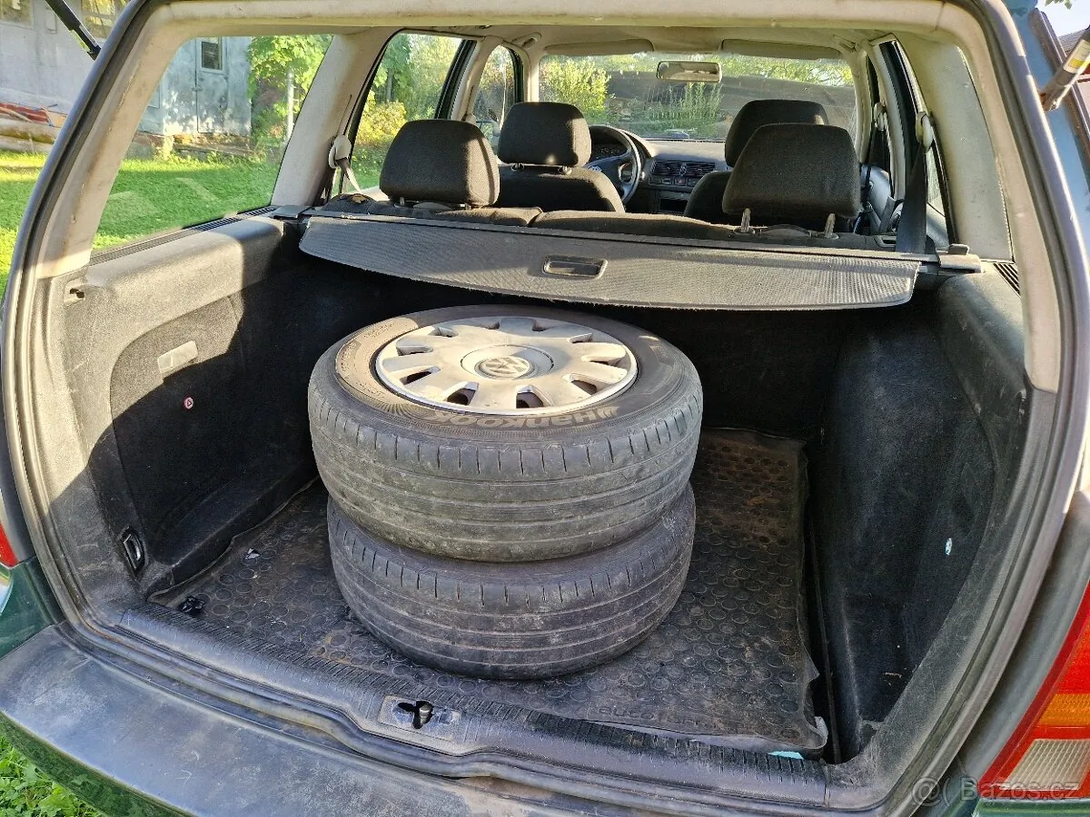 Volkswagen Golf Variant 2000 photo 2