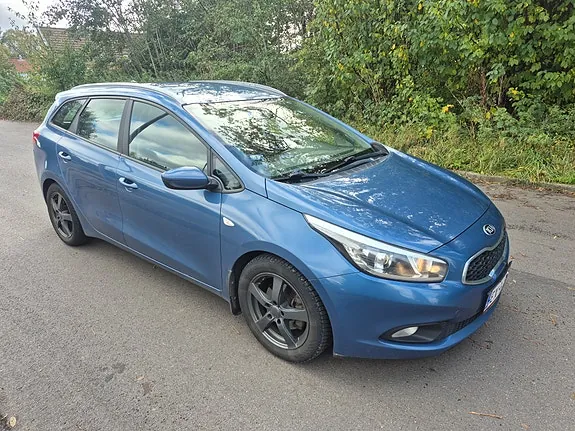Kia Ceed 2015 photo 5