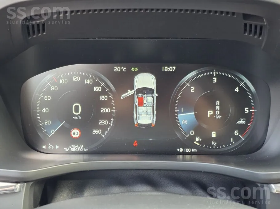 Volvo Xc60 2019 photo 5