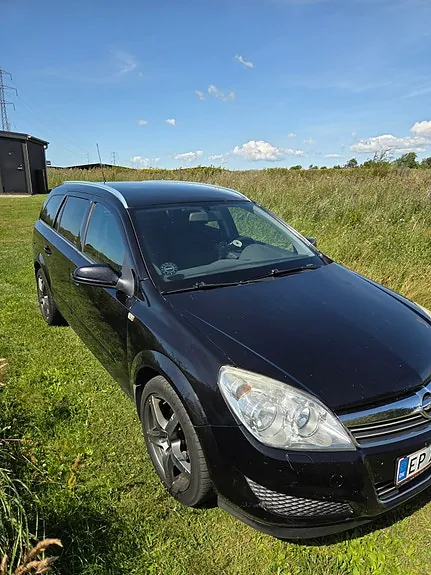 Opel Astra 2007 photo 2