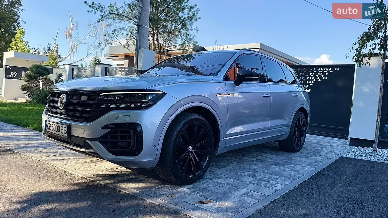 Volkswagen Touareg 2019 photo 2