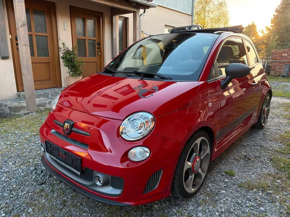 Abarth 595 Cabrio Competizione