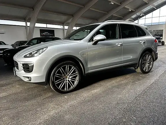 Porsche Cayenne 2016 photo 5