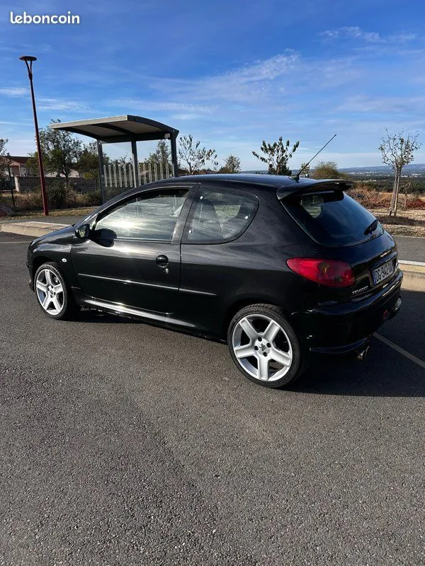 Peugeot 206 2003 photo 2