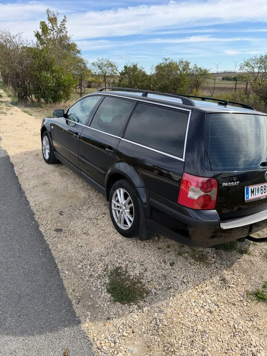 Volkswagen Passat 2003 photo 3