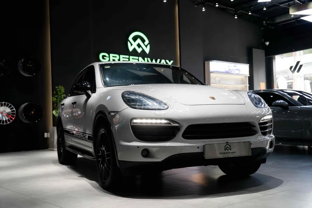 Porsche Cayenne 2013 photo 3