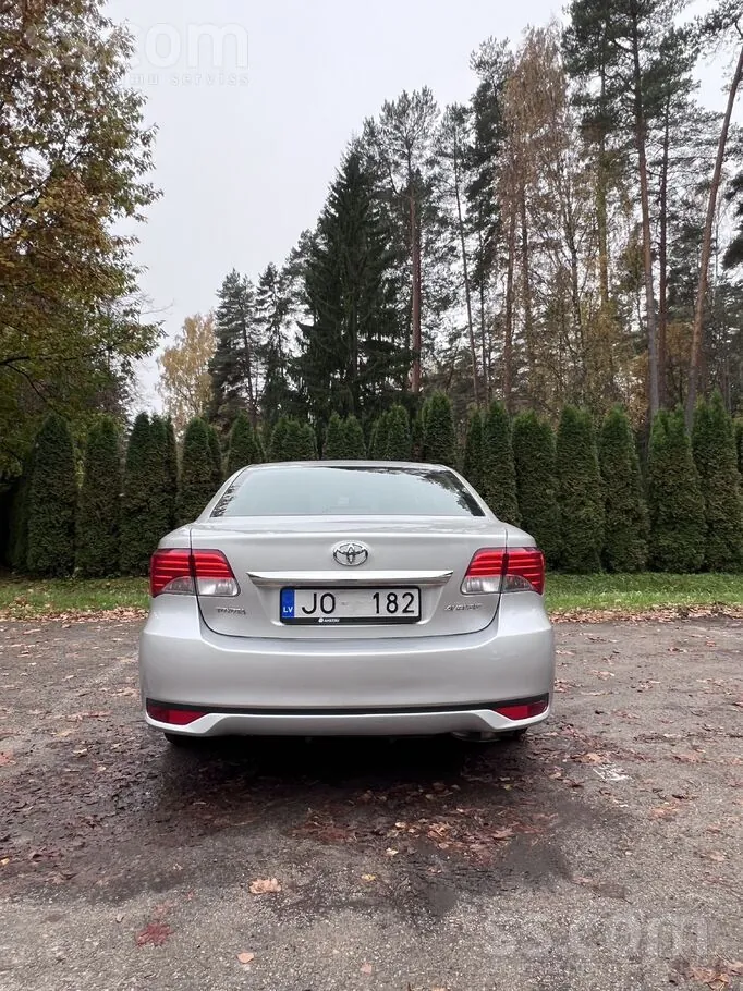Toyota Avensis 2014 photo 5