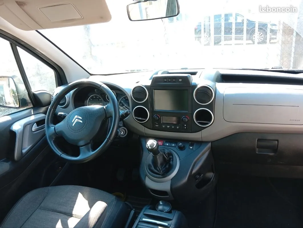Citroen Berlingo 2015 photo 2