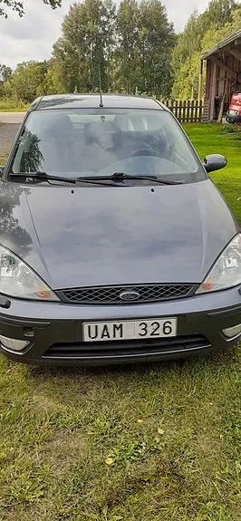 Ford Focus 2003 photo 2