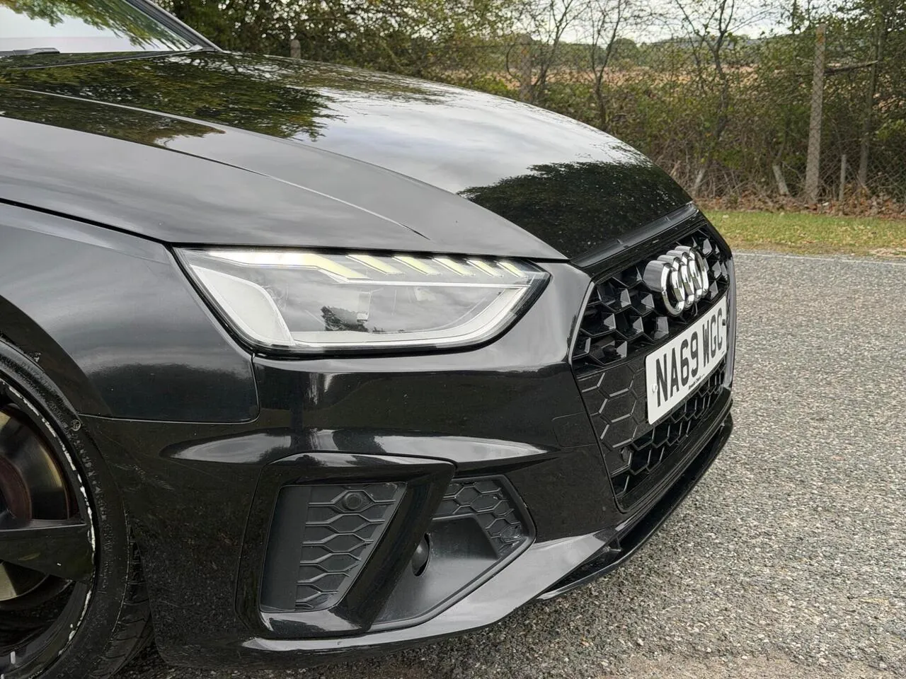 Audi A4 2019 photo 2
