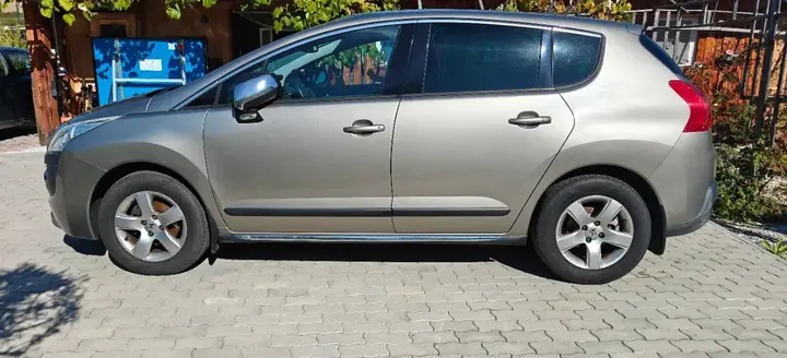 Peugeot 3008 2011 photo 3