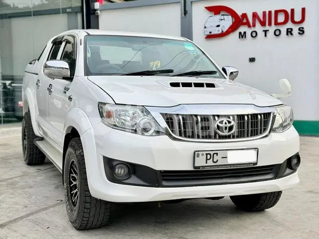 Toyota Hilux 2006 photo 2