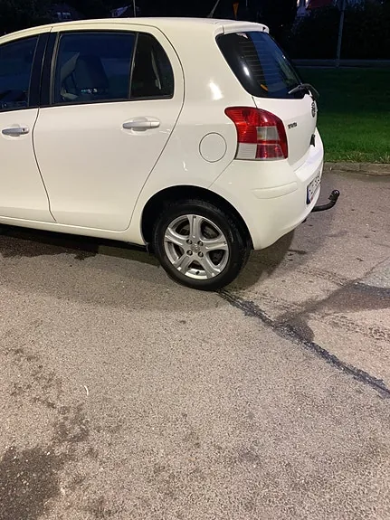 Toyota Yaris 2010 photo 4