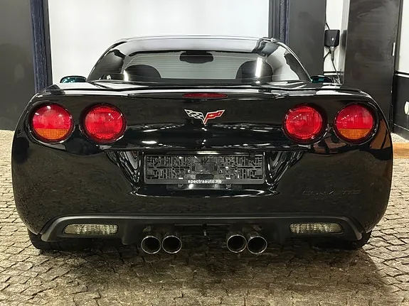 Chevrolet Corvette 2005 photo 4