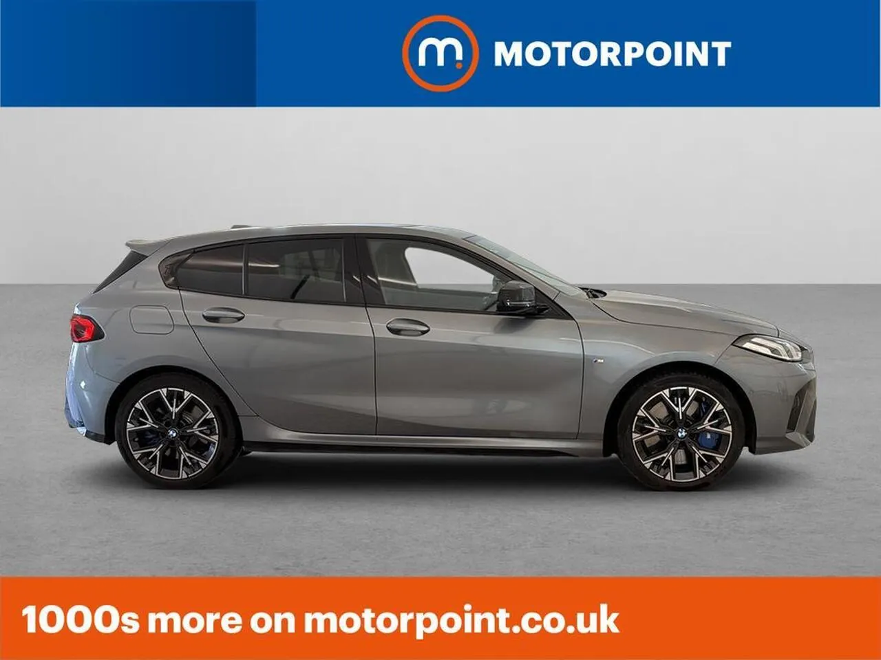 BMW 1 Series 2025 photo 4