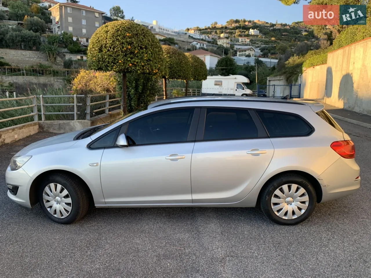 Opel Astra 2013 photo 4