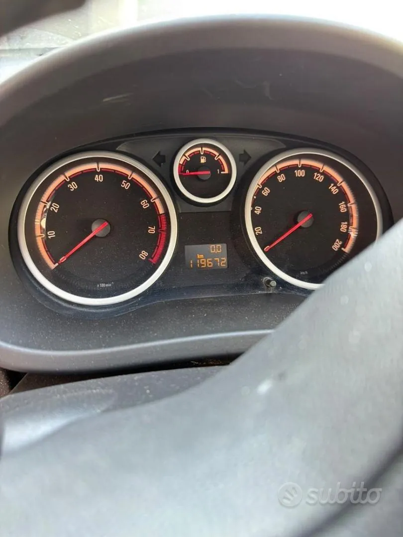 Opel Corsa 2006 photo 2