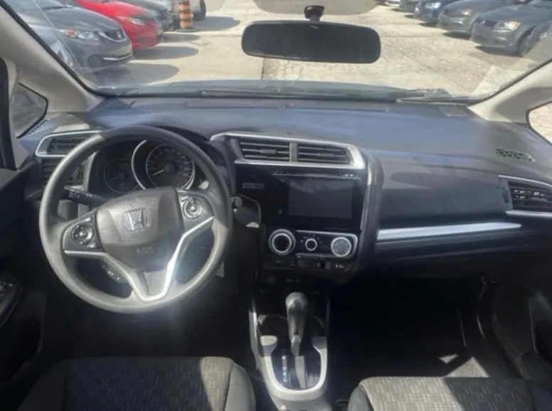 Honda Fit 2016 photo 4