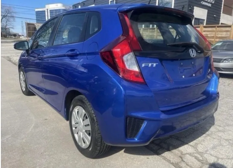 Honda Fit 2016 photo 2