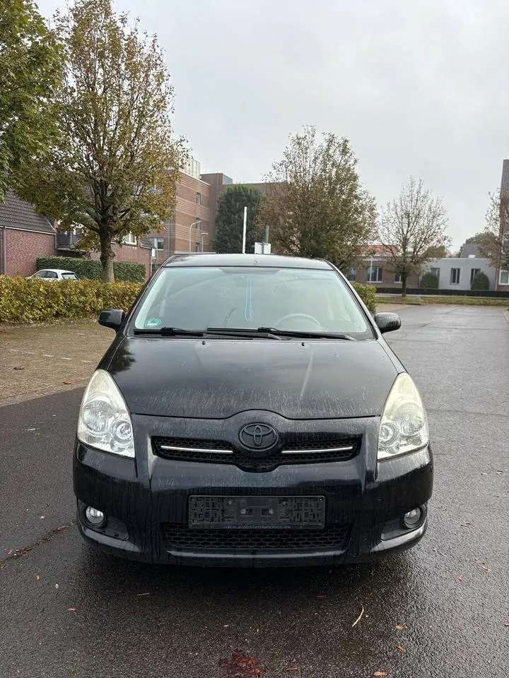 Toyota Corolla Verso