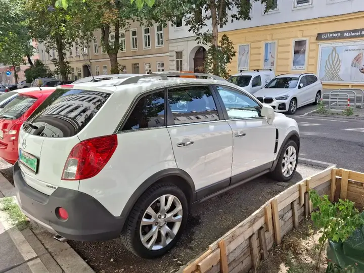 Opel Antara
