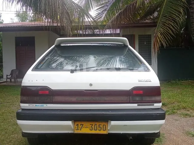 Mazda Mazda 3 1988 photo 5