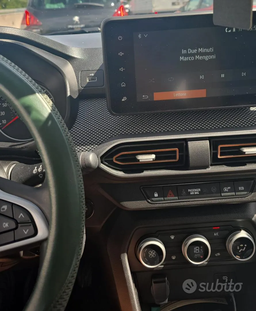 Dacia Sandero Stepway 2023 photo 3