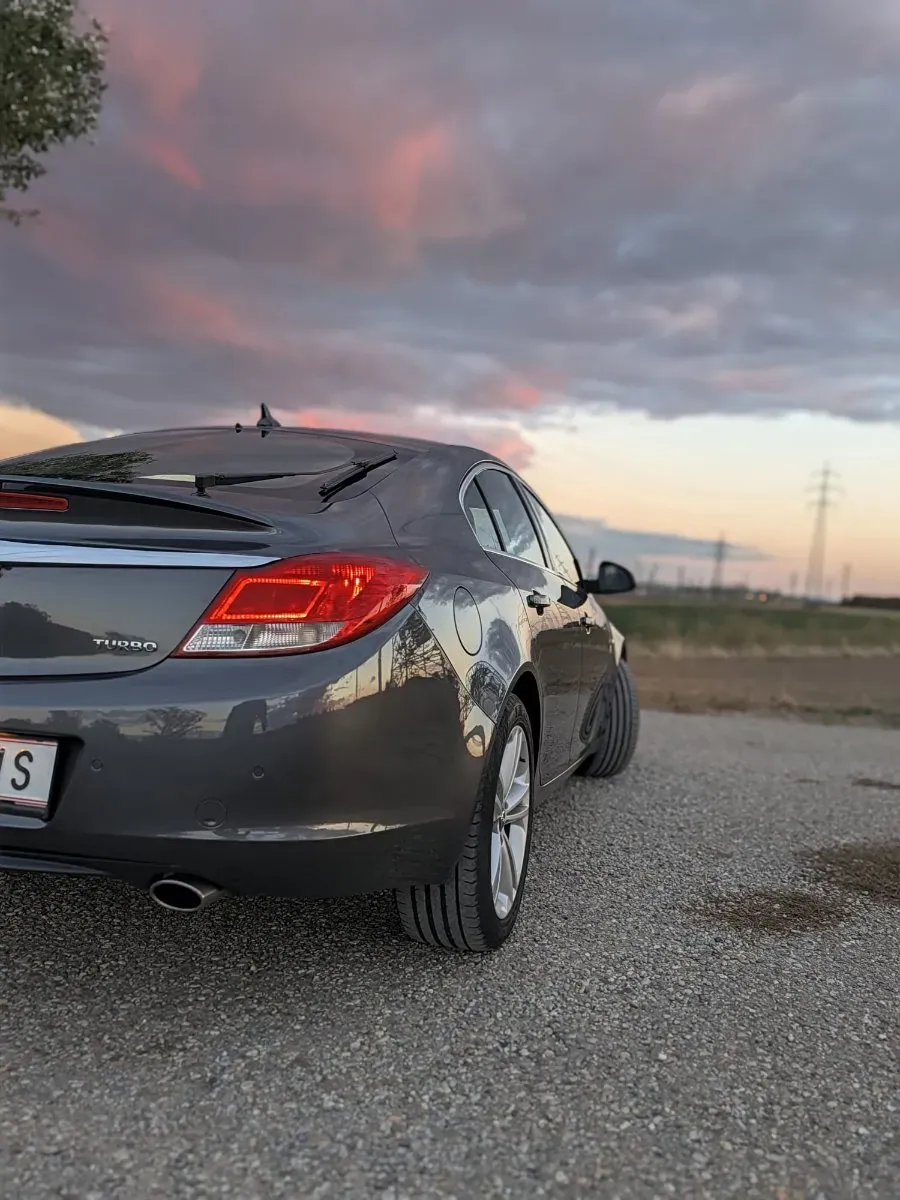 Opel Insignia 2009 photo 2