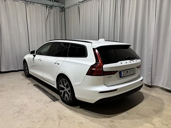 Volvo V60 2019 photo 3