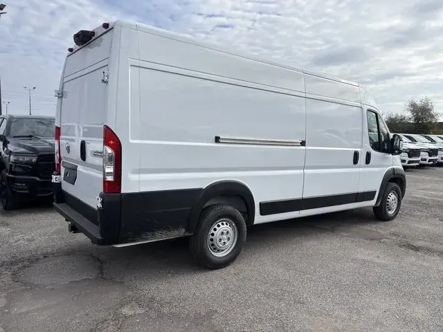 Ram Promaster 2027 photo 5