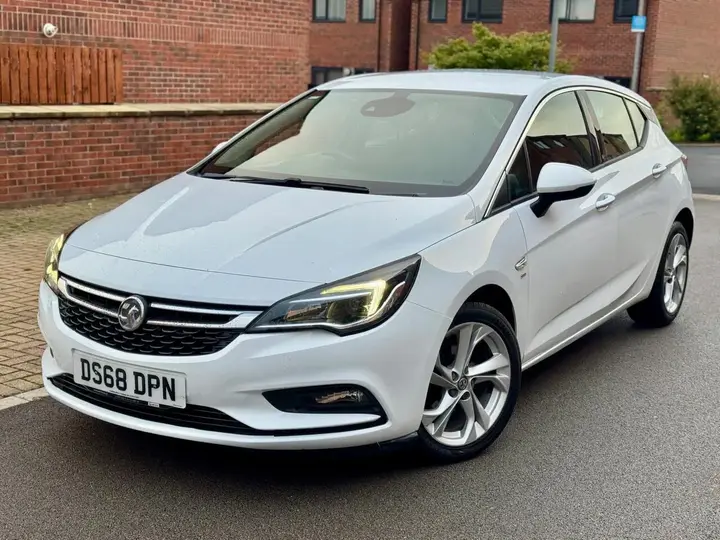 Vauxhall Astra 2018 photo 4