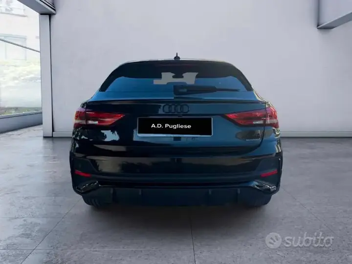 Audi Q3 2022 photo 5