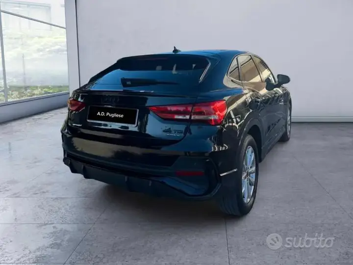 Audi Q3 2022 photo 4