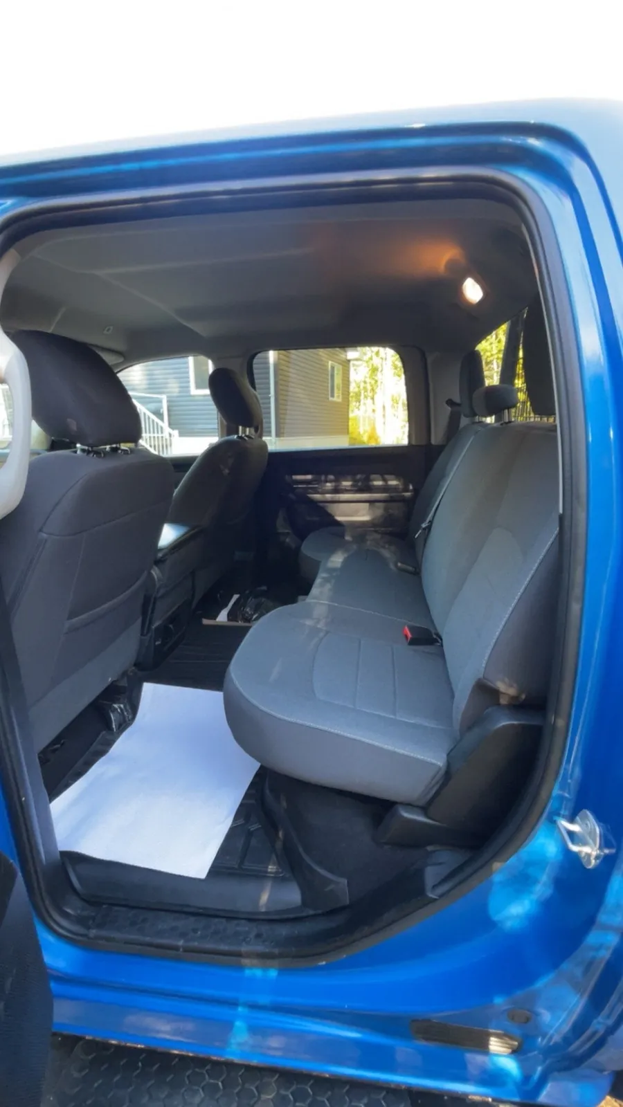 Ram 1500 Classic 2023 photo 5