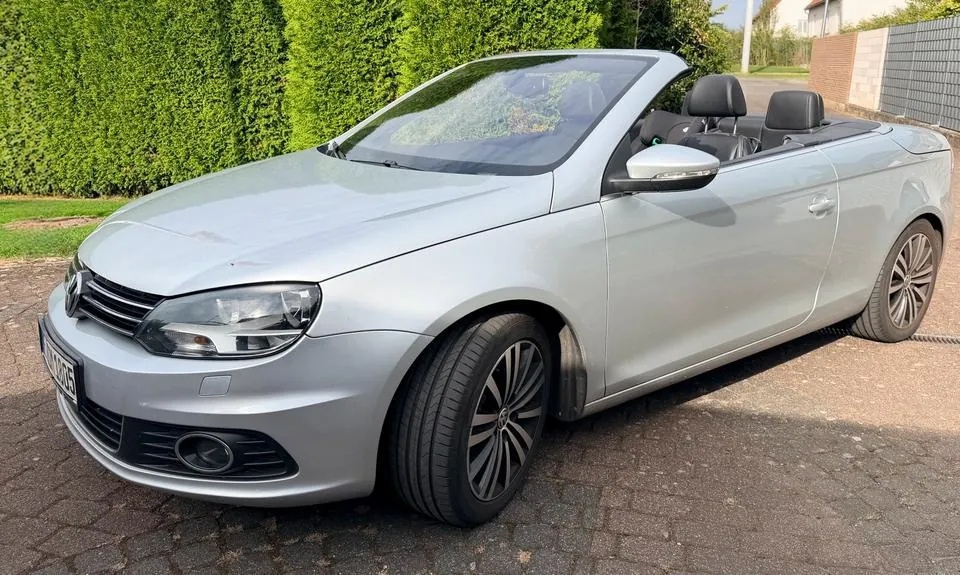 Volkswagen Eos
