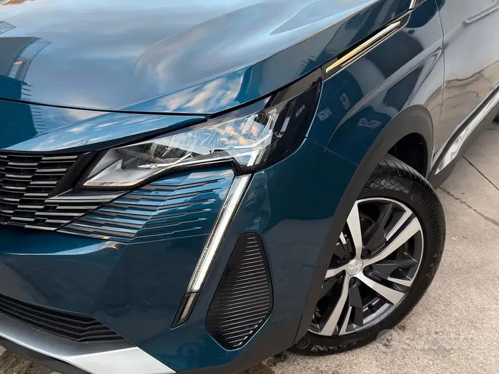 Peugeot 3008 2023 photo 4