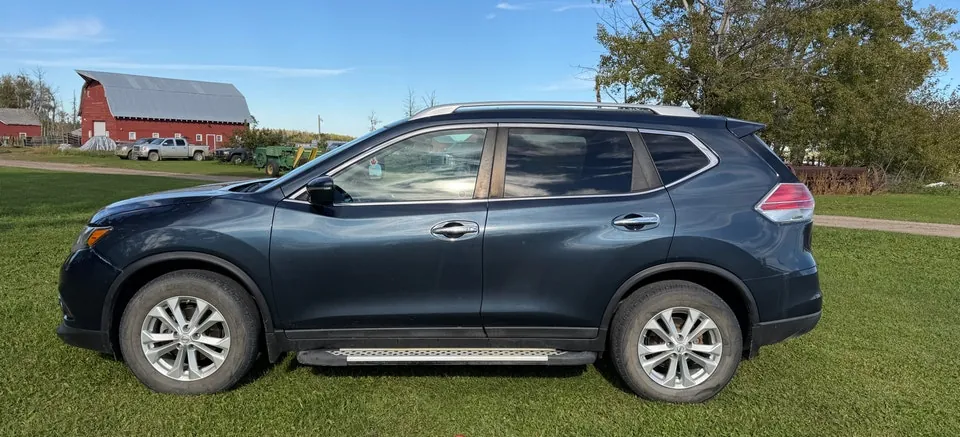 Nissan Rogue 2015 photo 2