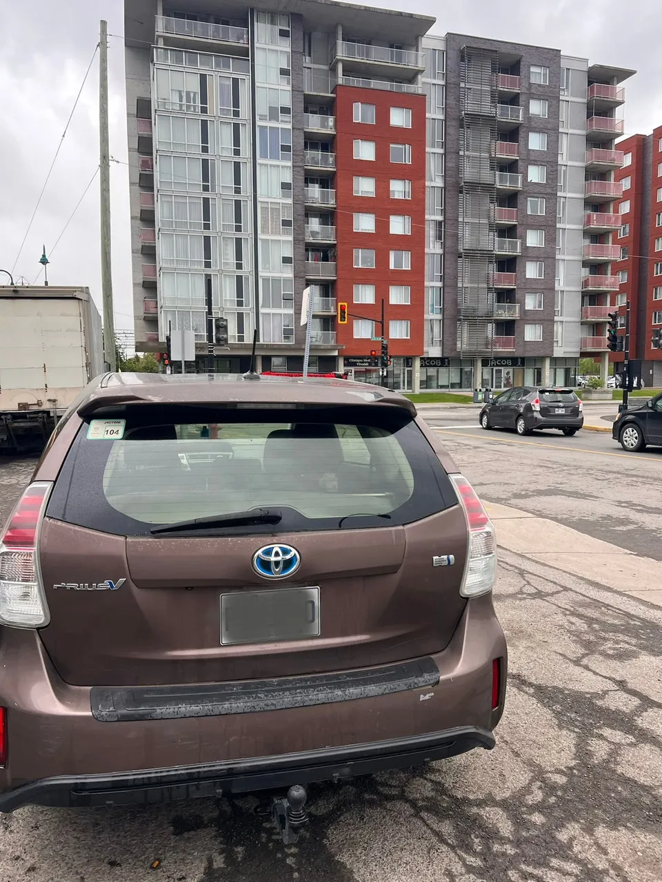 Toyota Prius V 2015 photo 3