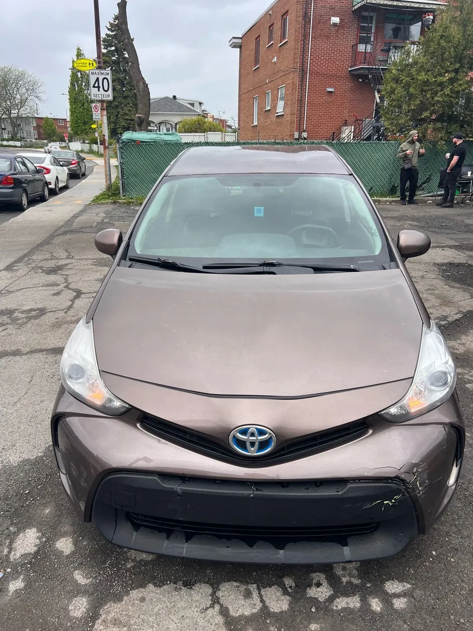 Toyota Prius V
