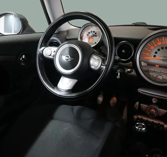 Mini One 2009 photo 5